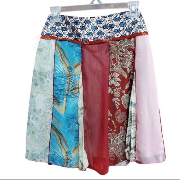 Tracy Evans Dresses & Skirts - Boho Vintage 1990’s Tracey Evans Ltd Flared Silk Panel Skirt Sz 11